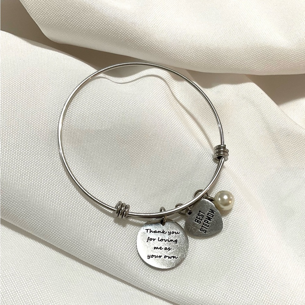 BEST STEP MOM Bracelet - Picture 2 of 5